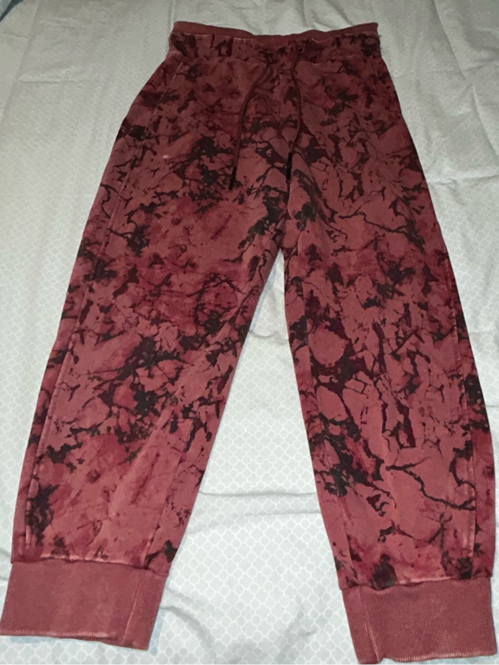JoyLab Maroon & Black Tie-Dye Women’s Joggers